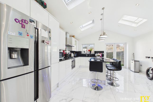 11, Sparkbridge Road, Harrow photo 2