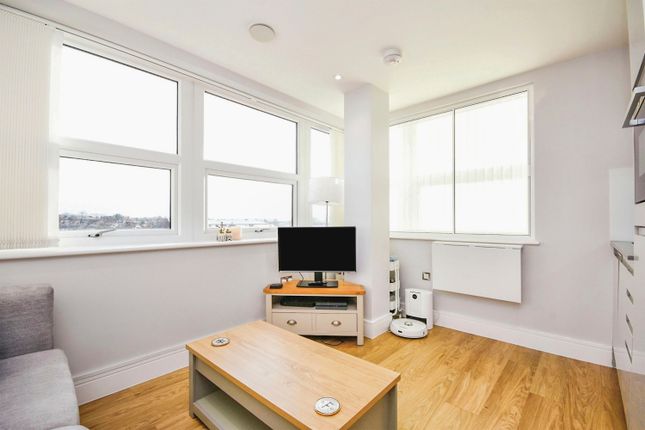 Flat for sale in Springfield Road, Chelmsford