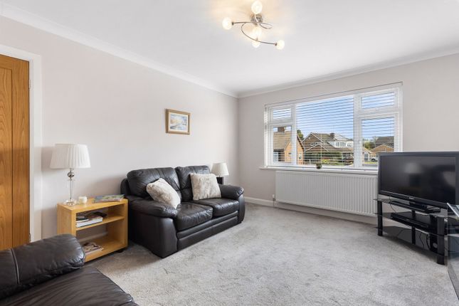 35, Sotheron Croft, Pontefract photo 4