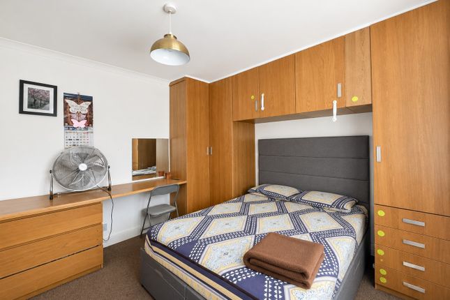 1, Rayners Lane, Rayners Lane photo 4
