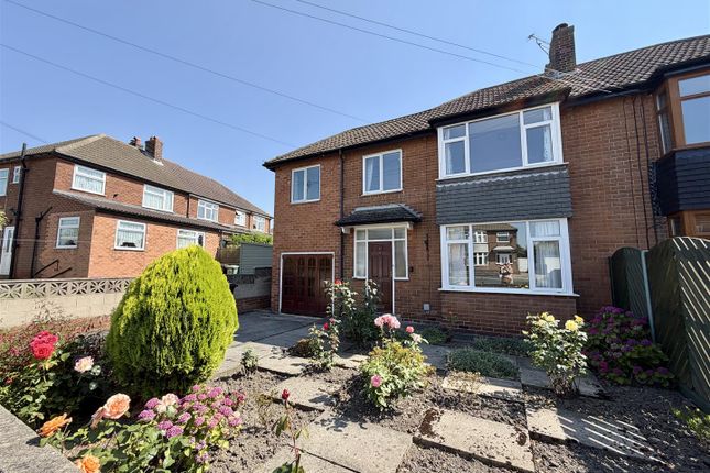 17, Brunswick Gardens, Leeds photo 2