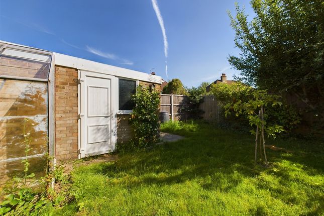 Semi-detached house for sale in Kingsmere, Benfleet