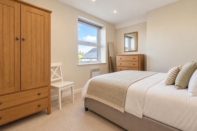 Flat 5, 122 Cathedral Road, Pontcanna, Cardiff photo 5