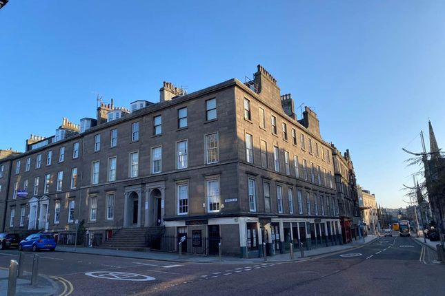Flat to rent in South Tay Street, Dundee
