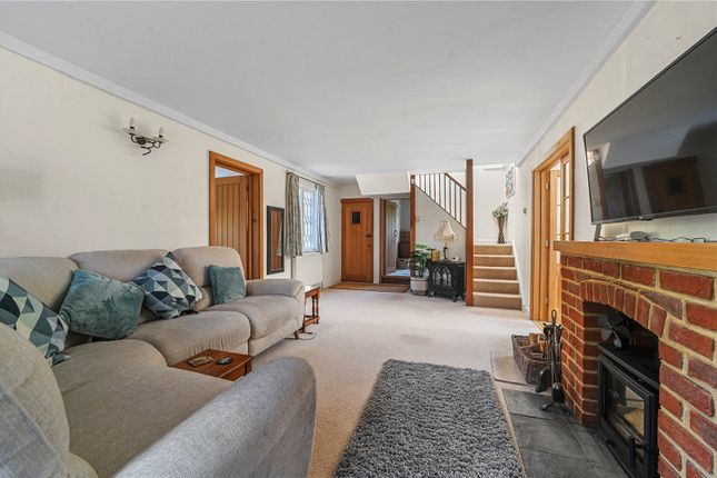 Rainbow Cottage,, Wheelers Hill, Chelmsford photo 3