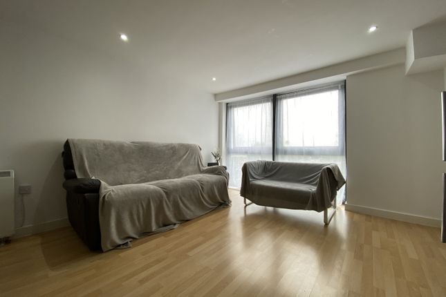 24, City Wharf, Atlantic Wharf, Cardiff photo 3