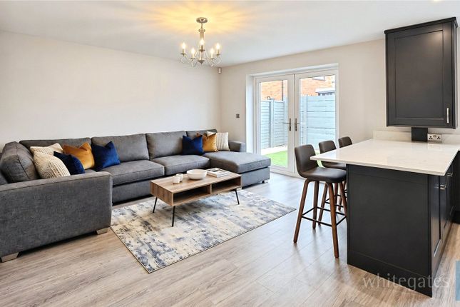 2b, Hebble Court, Dewsbury photo 3
