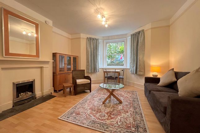 Flat to rent in Montacute Gardens, Tunbridge Wells