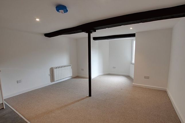 Flat 4,Rosefield House, Polebarn Road, Trowbridge photo 3
