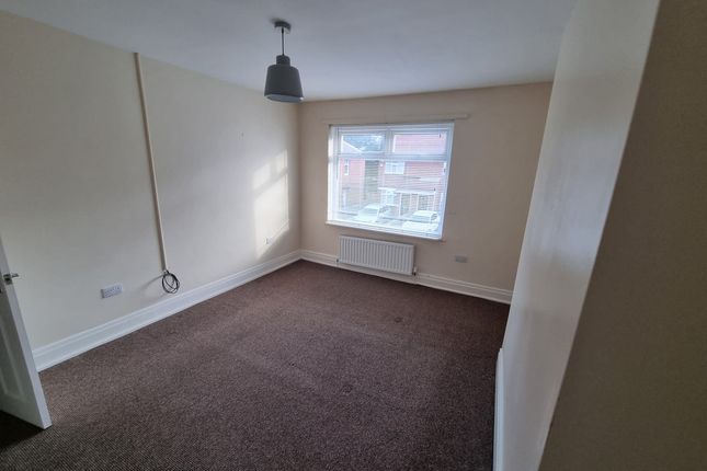 94, Northbourne Road, Jarrow photo 4