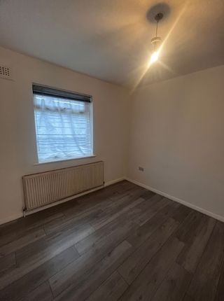 1 Berekly Court, Neasden Lane, London photo 5