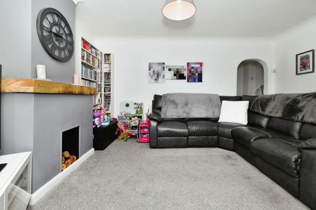 Great Mistley, Basildon SS16, 3 bedroom end terrace house for sale ...
