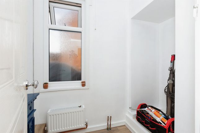 Flat for sale in High Street, Newport Pagnell