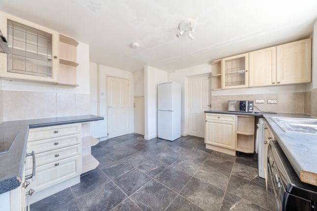 1, Whiteley, Windsor photo 5