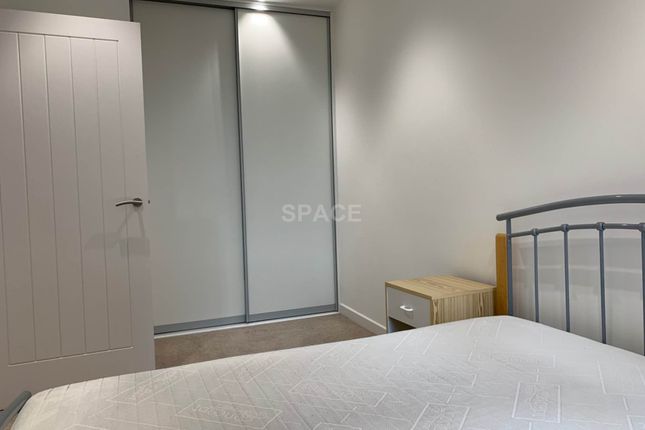 Flat 215, Garrard Street, Reading photo 4