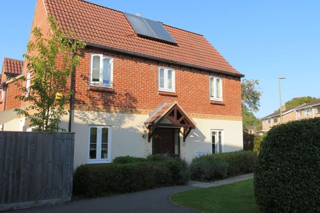 Thumbnail Semi-detached house for sale in Temple Cowley, Oxford