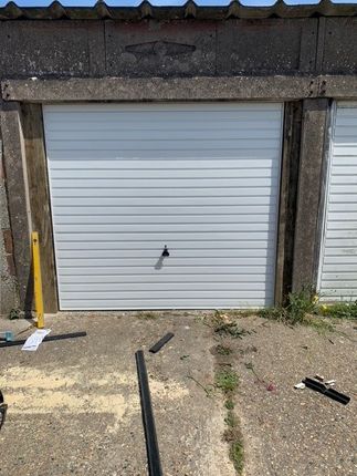 Thumbnail Parking/garage to rent in Middle Road, Hastings