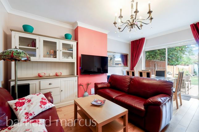 5, Southern Down, Ashfield Avenue, Feltham photo 2
