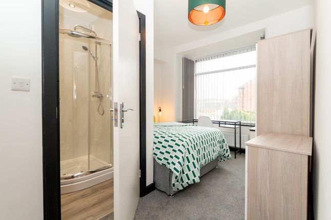 Room 1, 45, Vine Street, Wigan photo 3