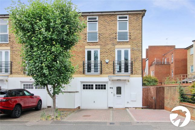 Thumbnail End terrace house to rent in St. James's Street, Gravesend, Kent