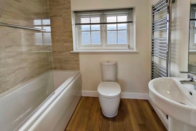 Coach House, 6, Hermitage Wood Road, Bristol photo 4