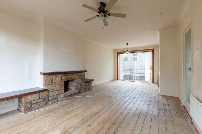 44, Redhall Crescent, Edinburgh photo 4