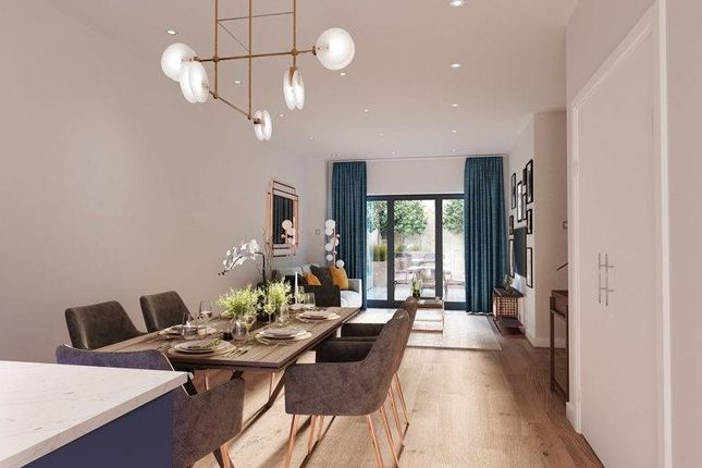 103 The Auria, Portobello Road, London photo 3