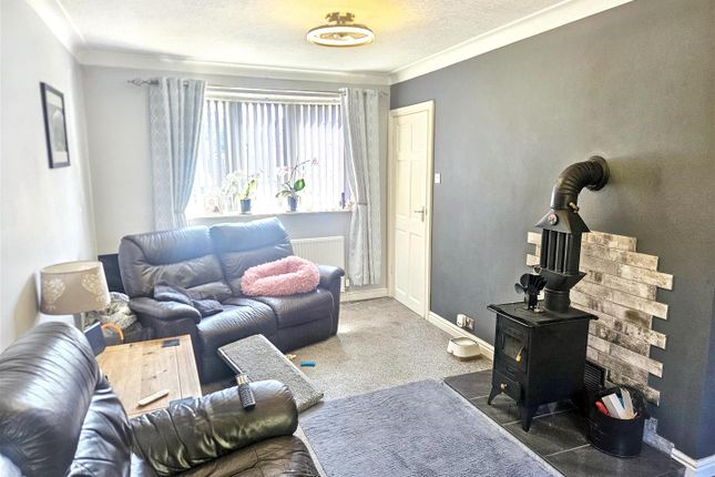 1, Hammond Road, Knottingley photo 4