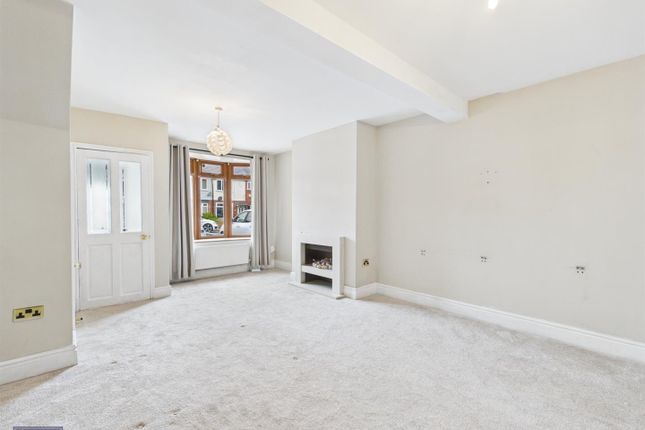182, Roslyn Road, Hull photo 2