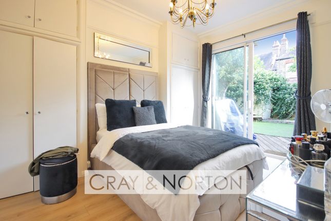 Flat 1 5, Colworth Road, London photo 3