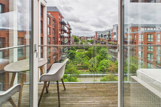Apartment 11, 1, Gaumont Place, London photo 4