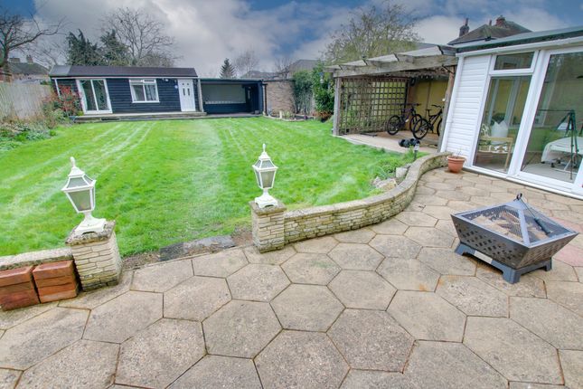 44, Regent Avenue, March photo 4