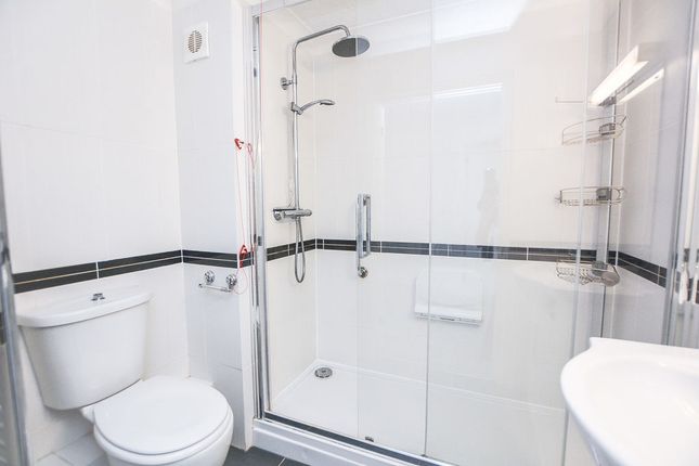 16 Burges Court, Station Road, Southend-On-Sea photo 4