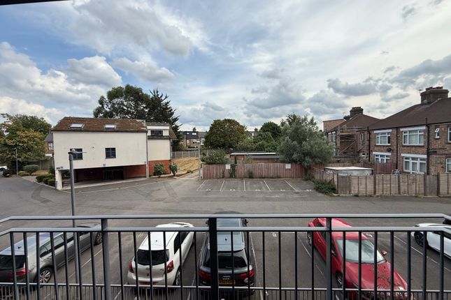 25, Coral Court, Telford Road, LONDON photo 2