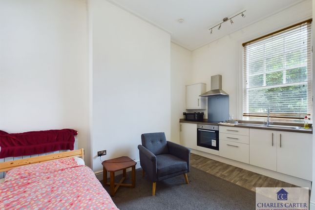 Flat 3, Thornloe Court, Worcester photo 4
