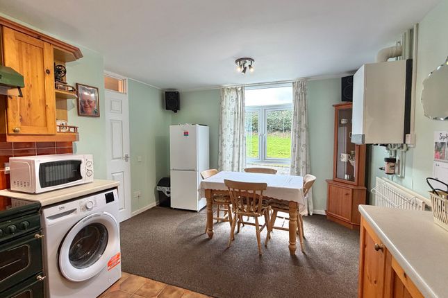 6 Kingwater Close, Brampton photo 4