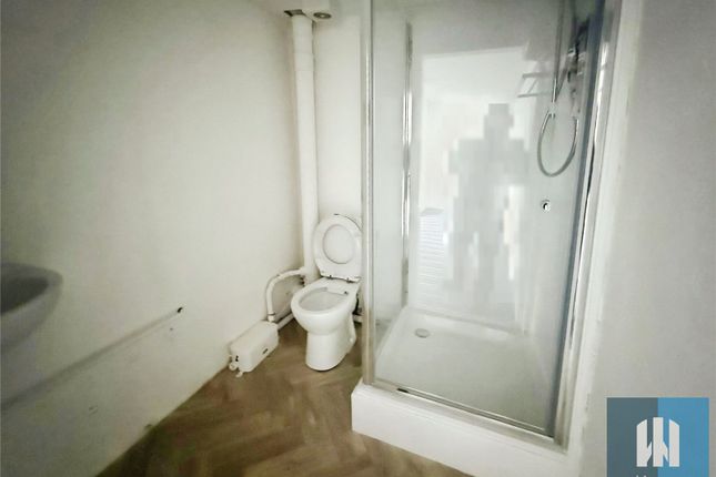 Flat 1, 26, Somerset Road, Huddersfield photo 4