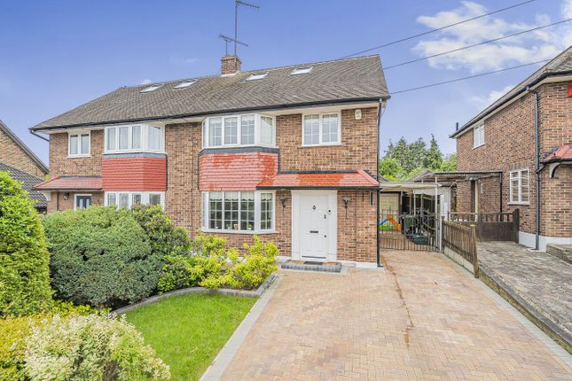 Thumbnail Semi-detached house to rent in Edgebury, Chislehurst