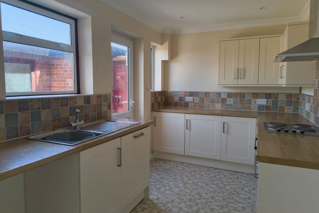 4, Elm Lane, Woolavington photo 4