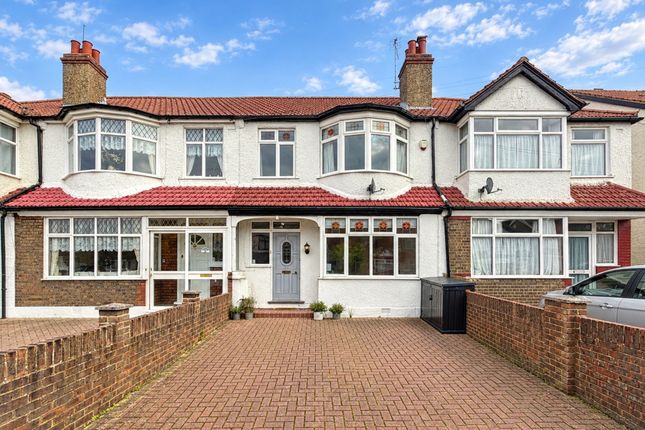3 Bedroom Terraced in KT6 7NU