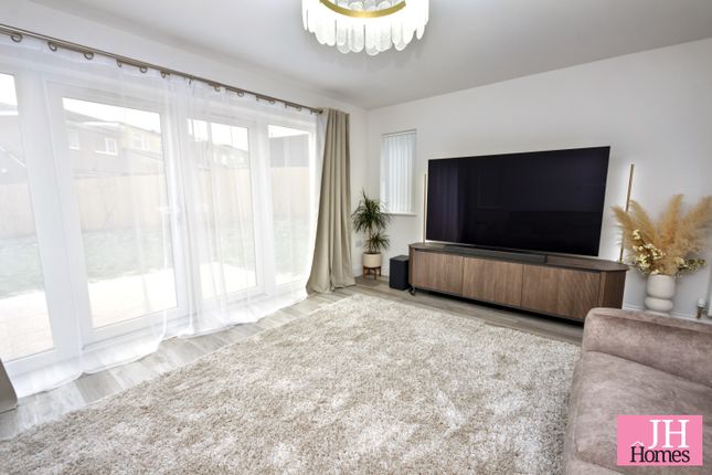 22, Brent Avenue, Dalton-in-Furness photo 2