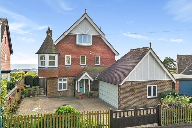 Thumbnail Detached house for sale in Hillcrest Road, Hythe