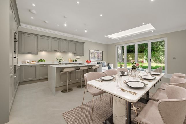 2, Oak Mount Place, Weybridge photo 2