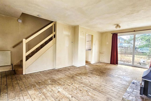 5, Riston Close, Leicester photo 3