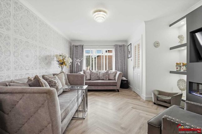 9, Alwyn Drive, Stewartfield, EAST KILBRIDE photo 4