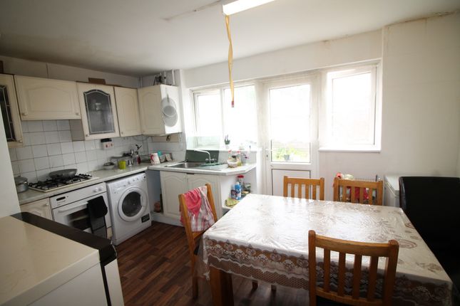 End terrace house for sale in Croombs Road, London