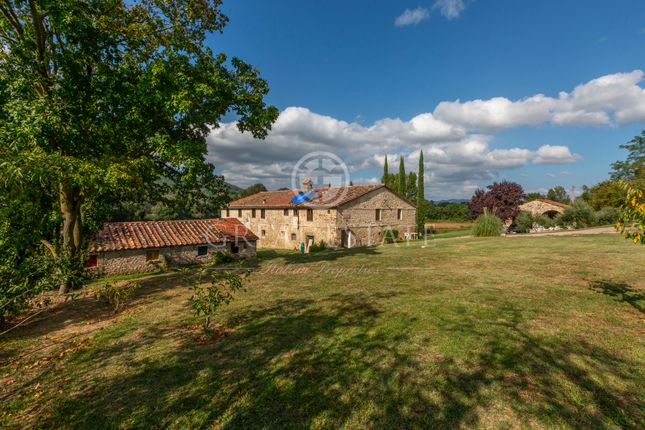 Villa for sale in Umbertide, Perugia, Umbria