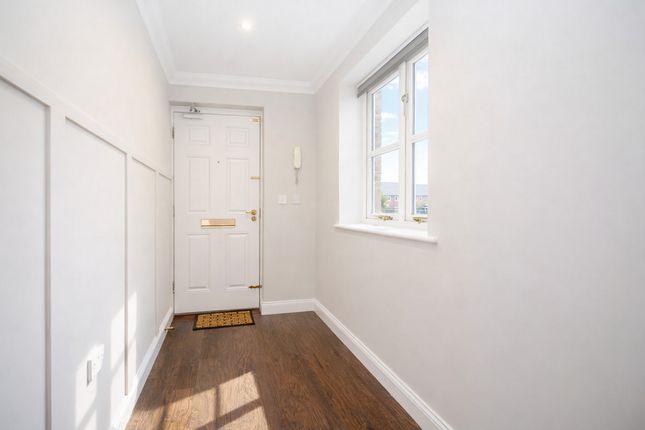 23, Morland Drive, Milton Keynes photo 4