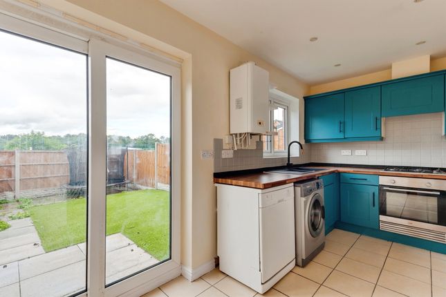 10, Crosland Drive, Frodsham photo 3