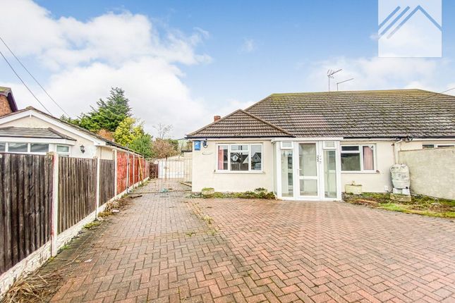 2-bed bungalow on 22a Clinton Road, Canvey Island, £350,000